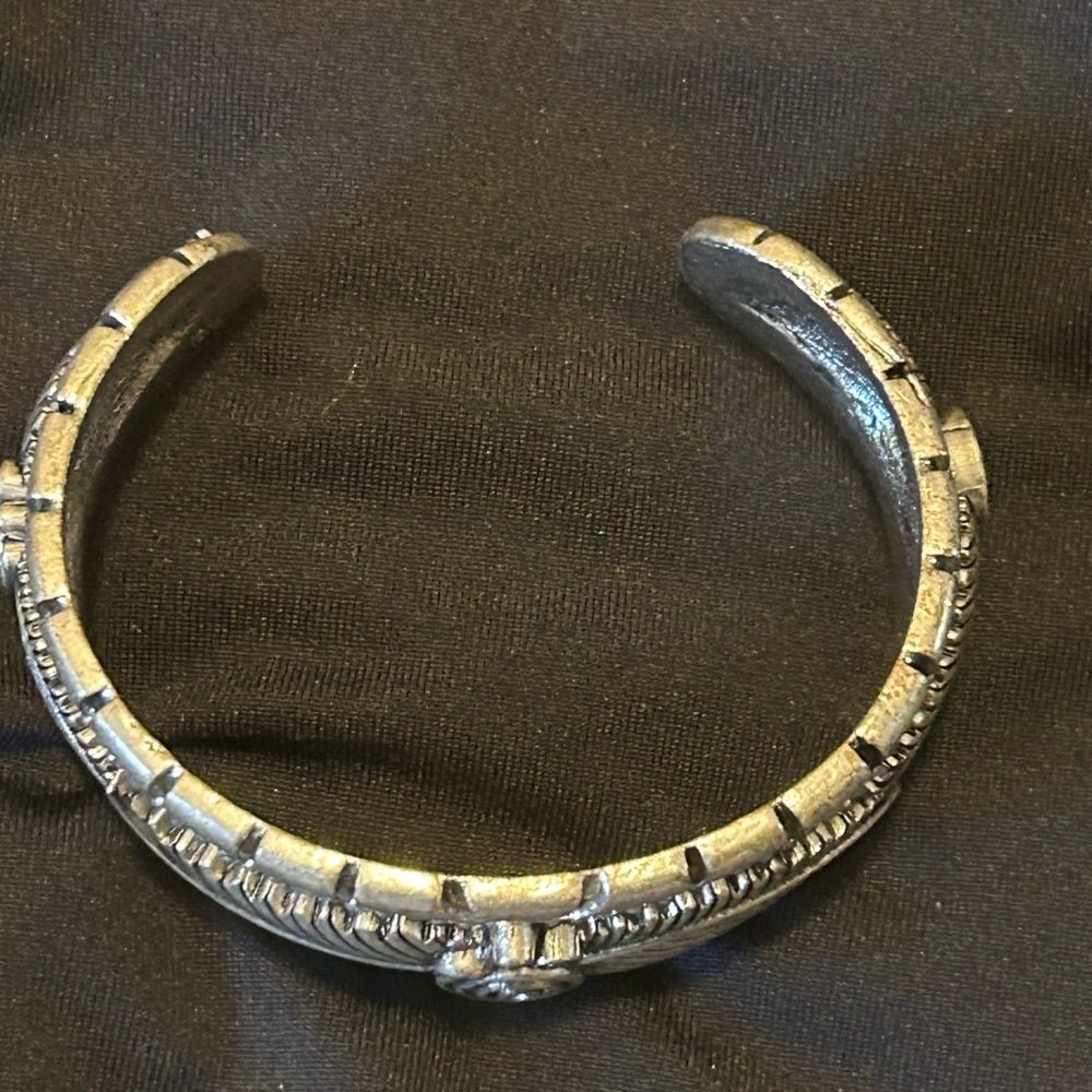 Silver Ornate Bangle Bracelet - Picture 4 of 5